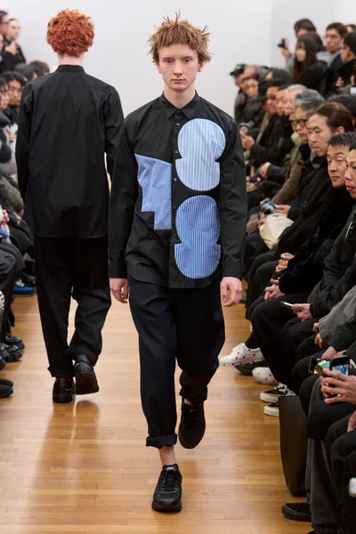 Look 7